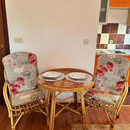 Summer House Mokka Silba